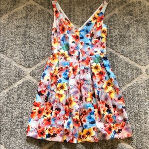 Betsy Johnson floral dress with pockets